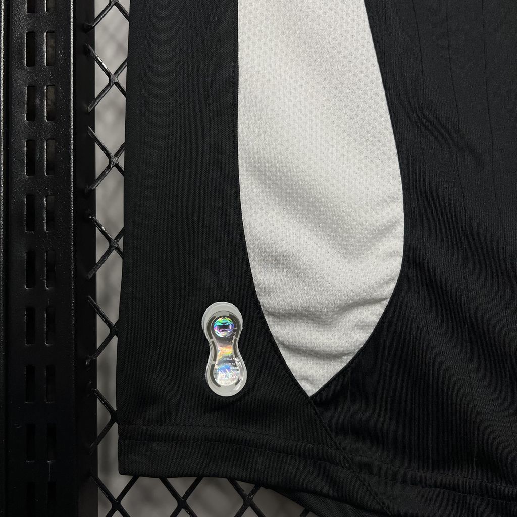 Real Madrid 2006/07 Away - Retro