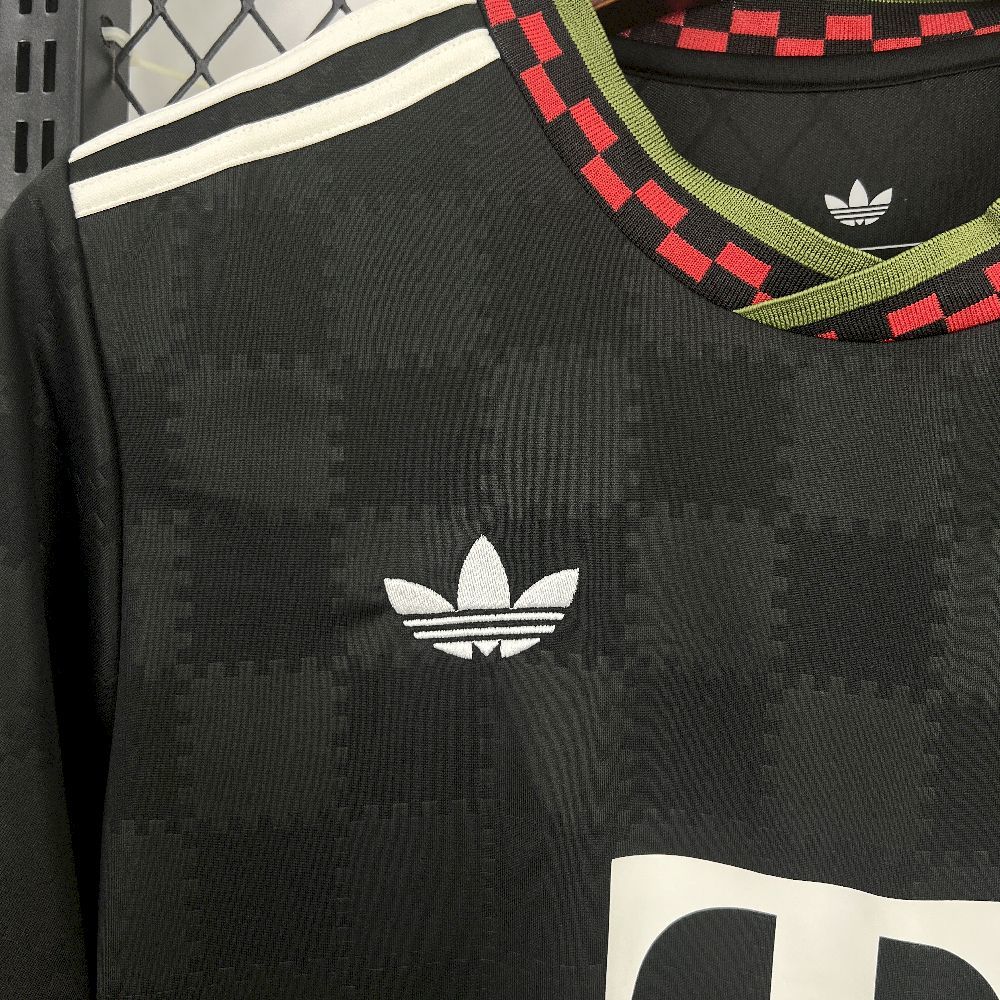 Bayern Munich 2025/26 Third - Fan Version