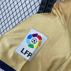 Barcelona 2001/02 Away - Retro