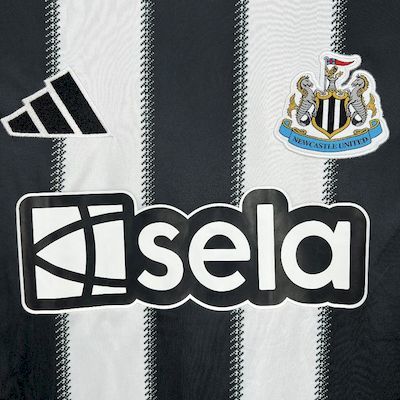 Newcastle United 2025/26 Home - Fan Version