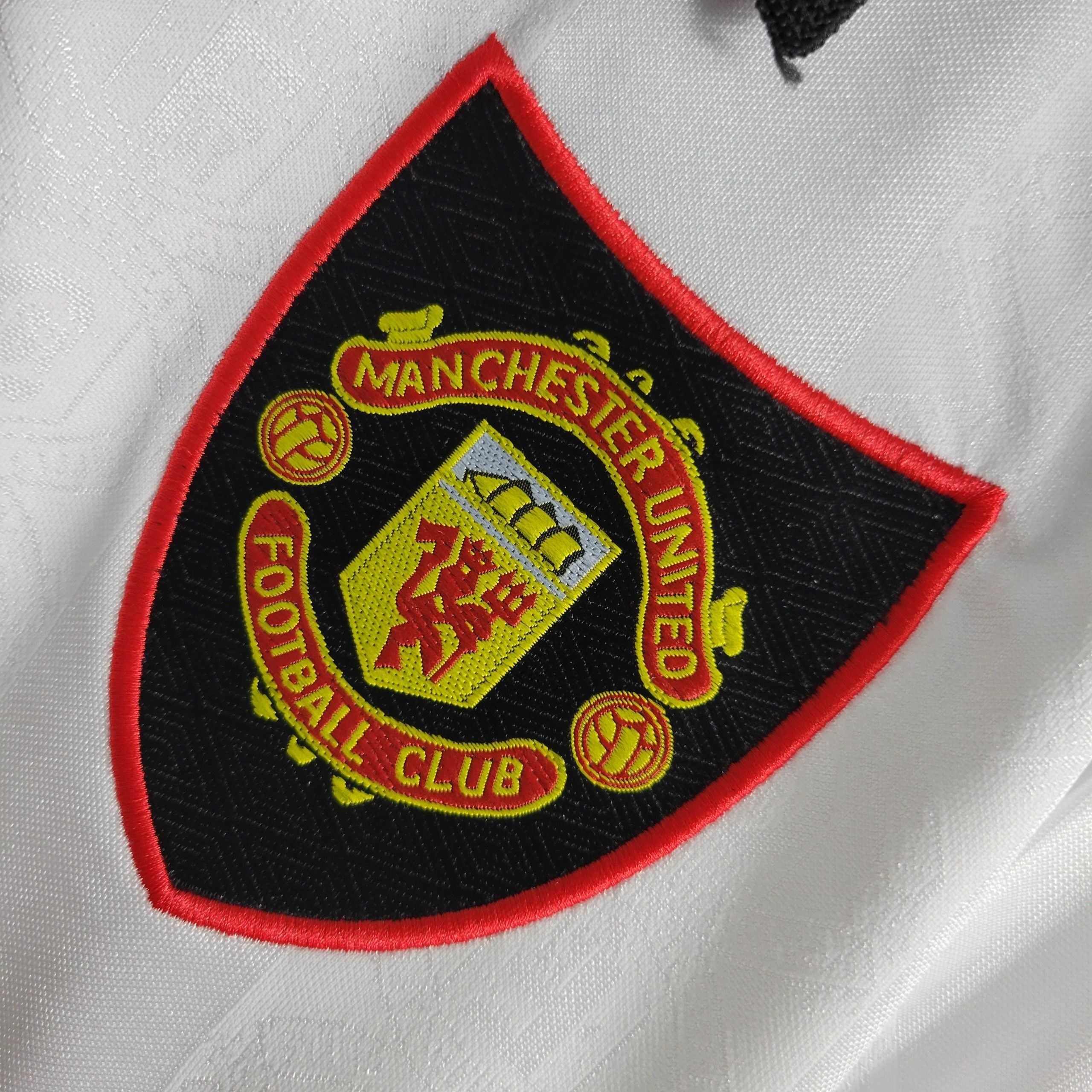 Manchester United 1997/99 Away - Retro