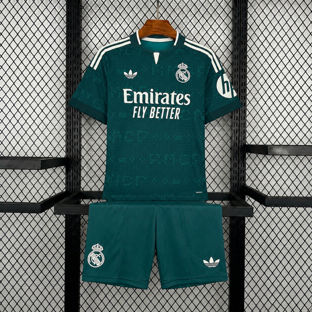 Real Madrid 2026/27 Away - Kid Kit