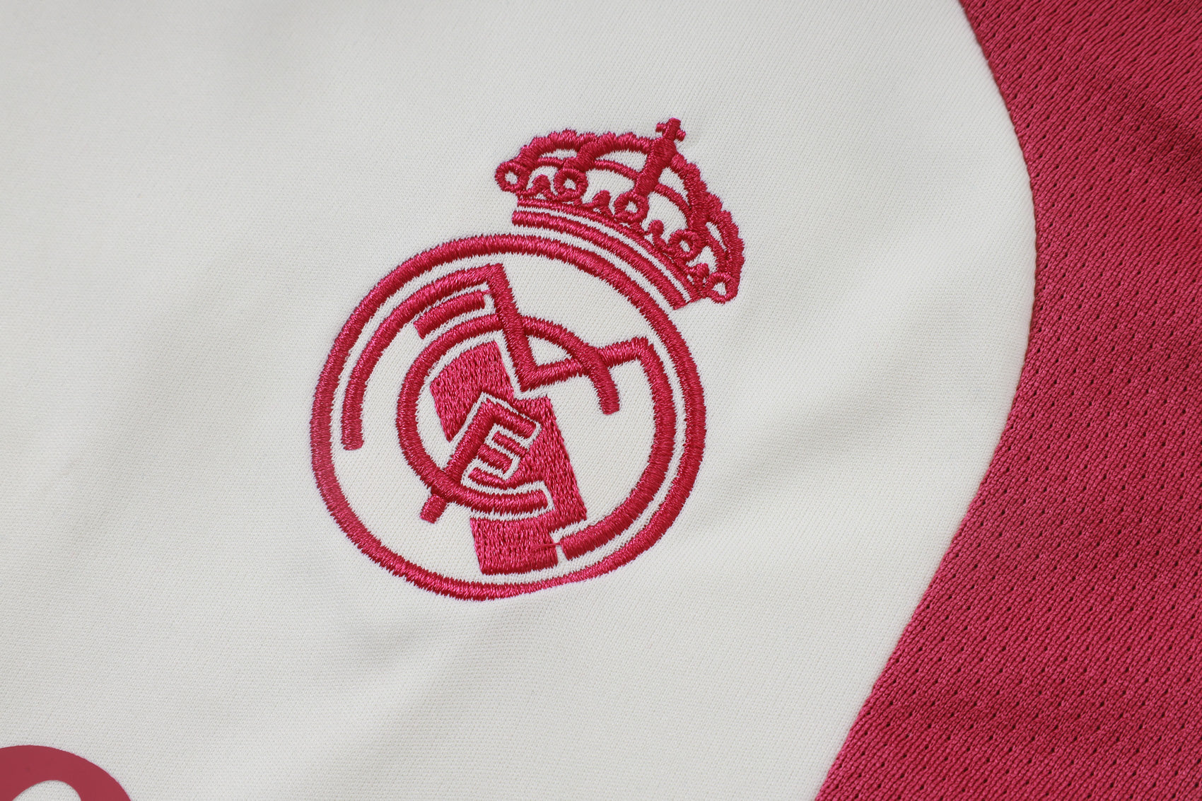 Real Madrid 2026/27 White/Pink  ¼ Zip Training Set | Adult + Kids Sizes