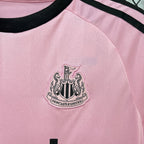 Newcastle United 2025/26 Goalkeeper - Fan Version