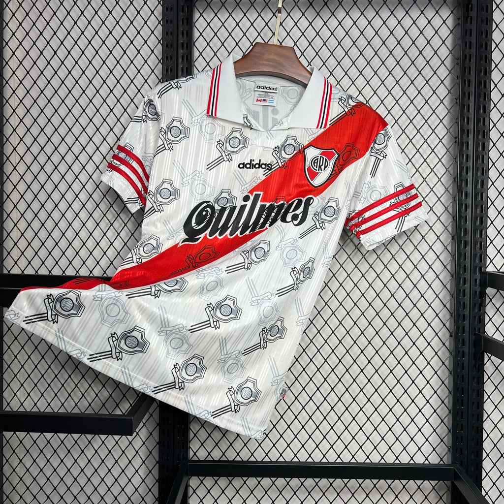 River Plate 1996/97 Home - Retro