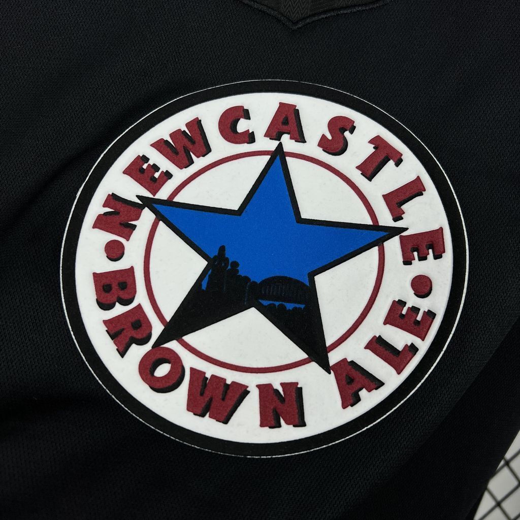 Newcastle United 1995/96 Retro Casual Shirt