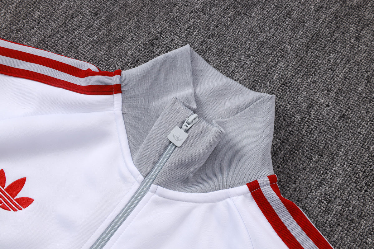 Liverpool FC 2026/27 White/GreyTracksuit | Adult and Kids Sizes