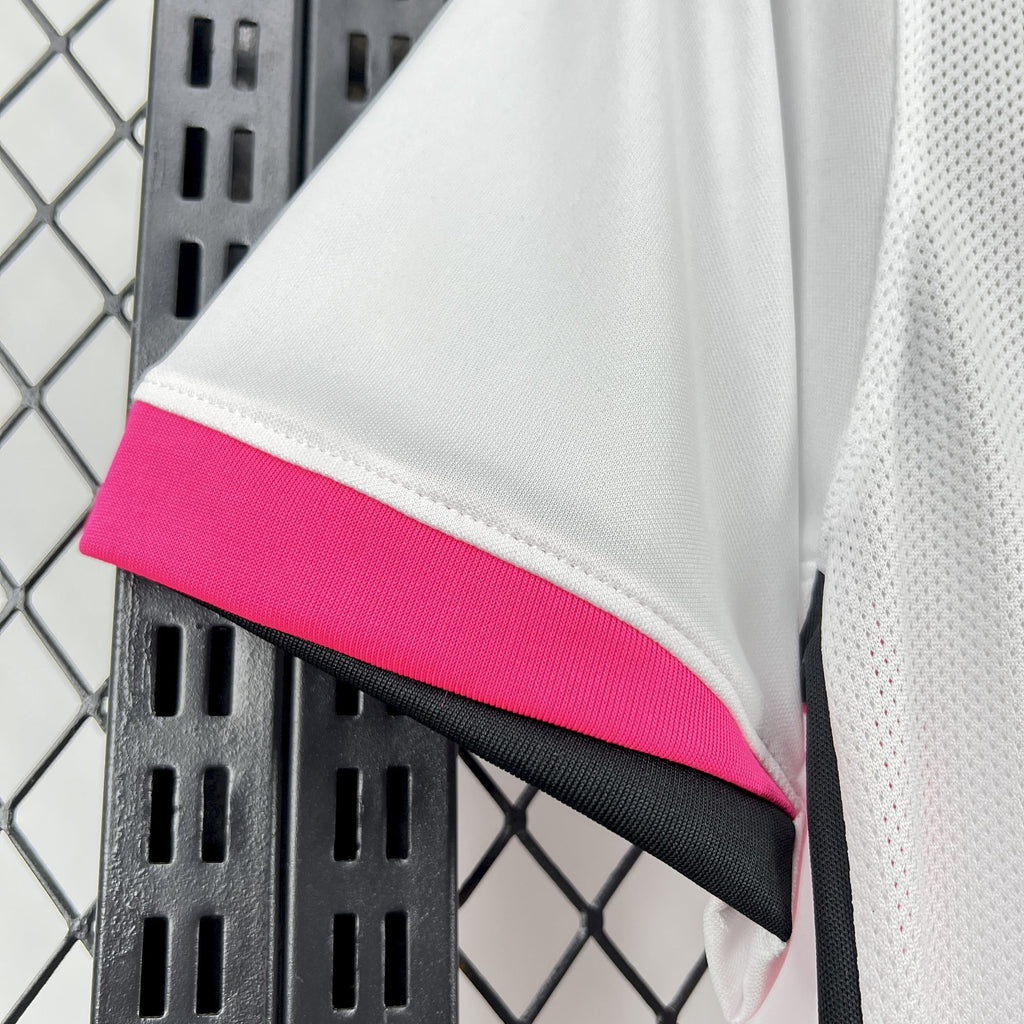 Sporting CP 2025/26 Pink October - Fan Version