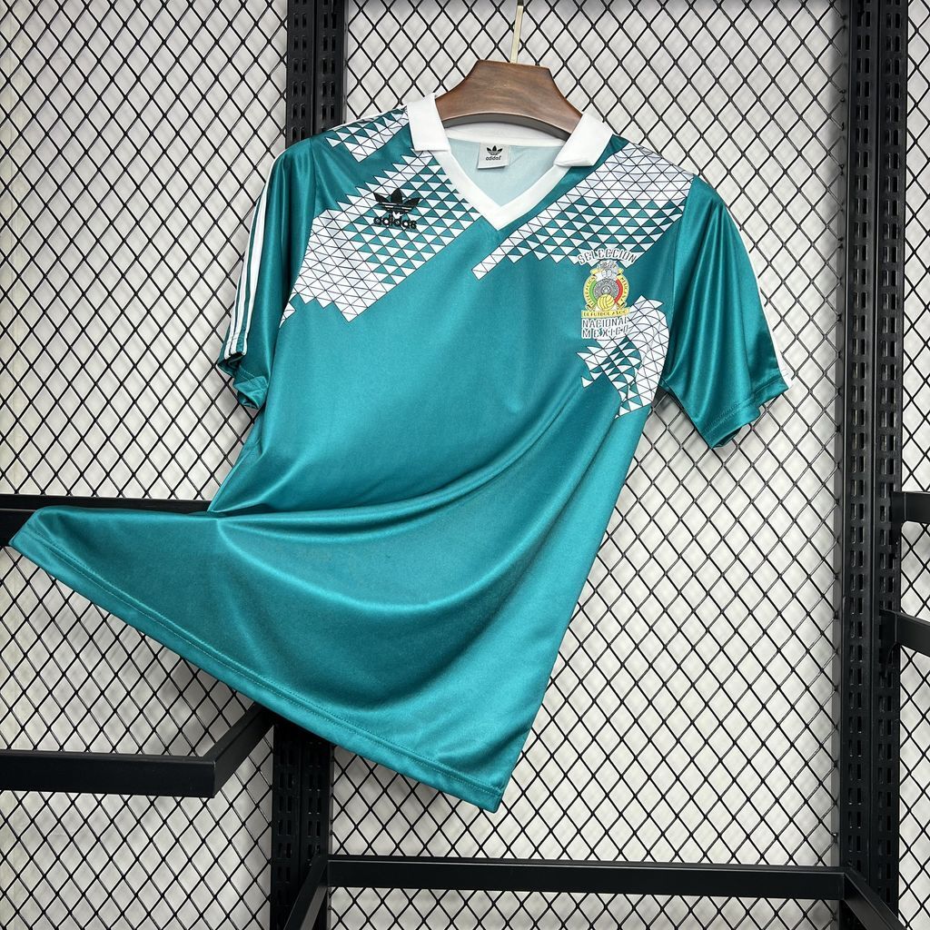 Mexico 1990 Home - Retro