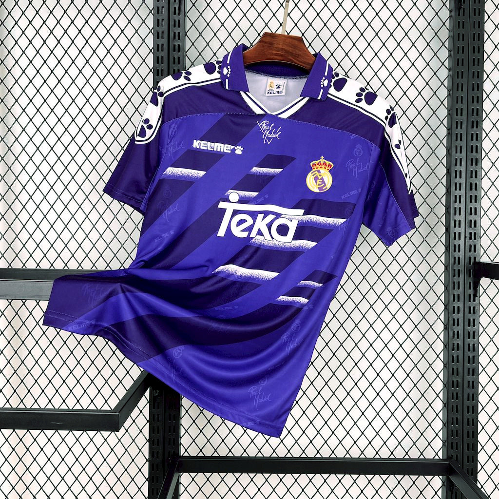 Real Madrid 1994/96 Away - Retro