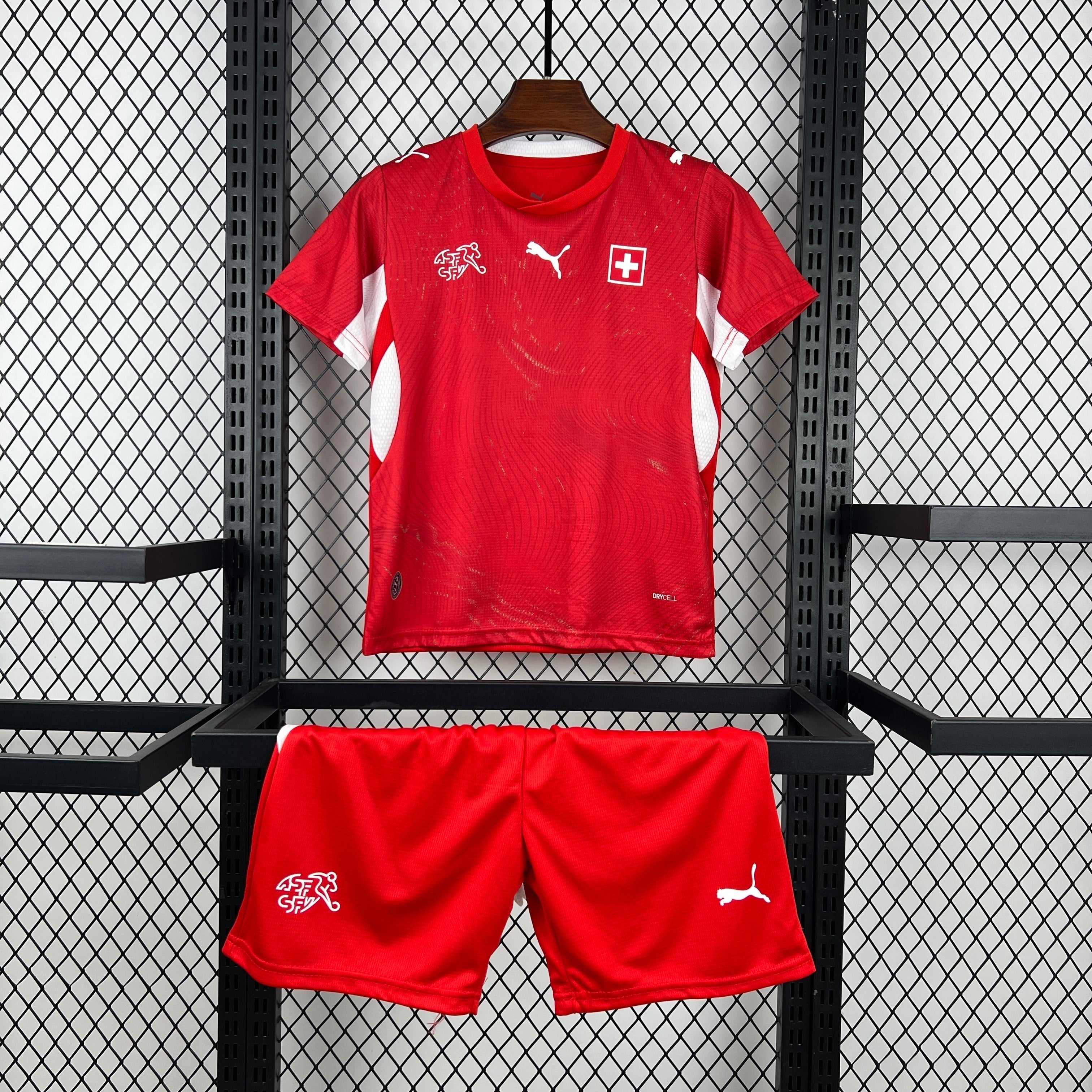 Switzerland 2026 Home - Kid Kit