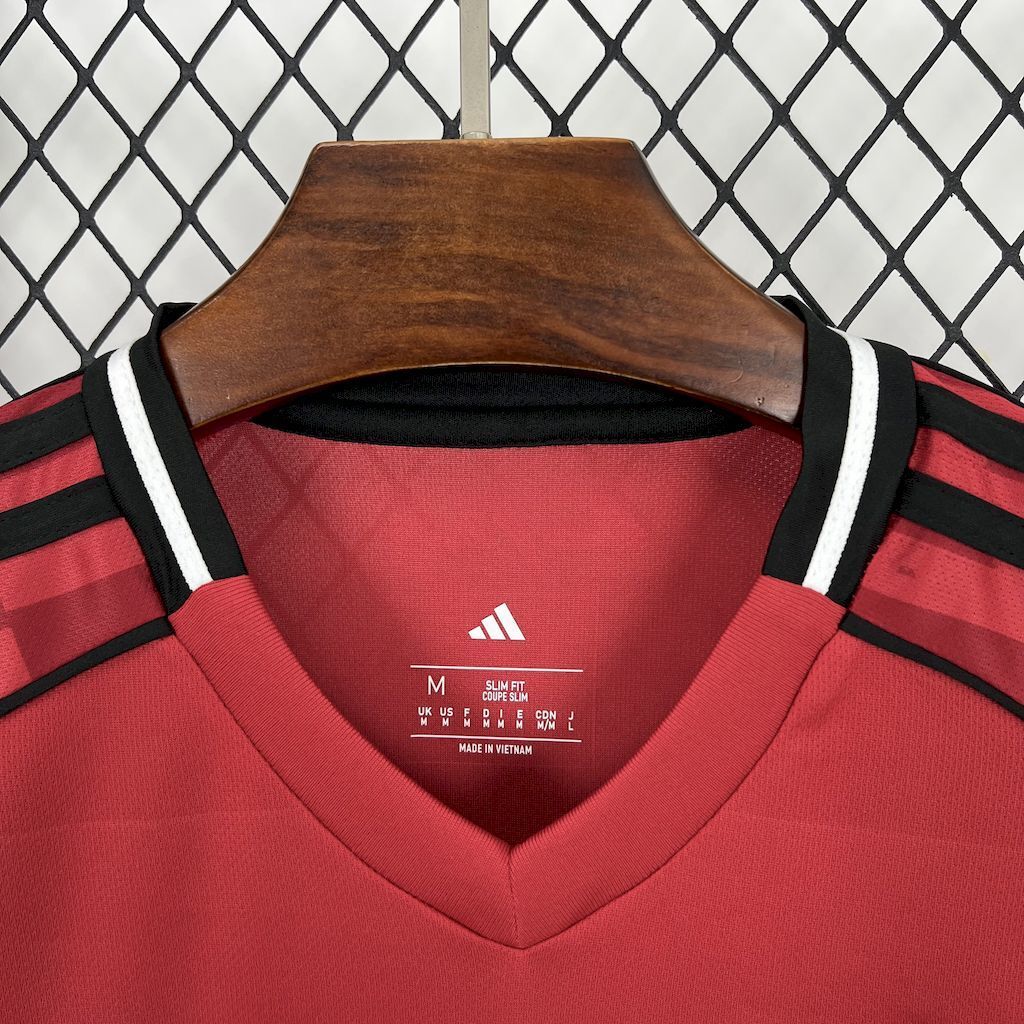 Manchester United 2025/26 Home - Fan Version