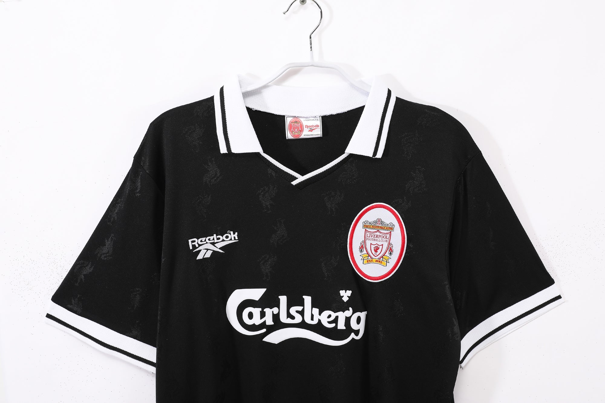 Liverpool FC 1996/98 Blackout Home - Retro