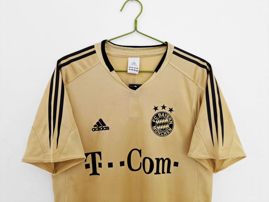 Bayern Munich 2004/05 Away - Retro