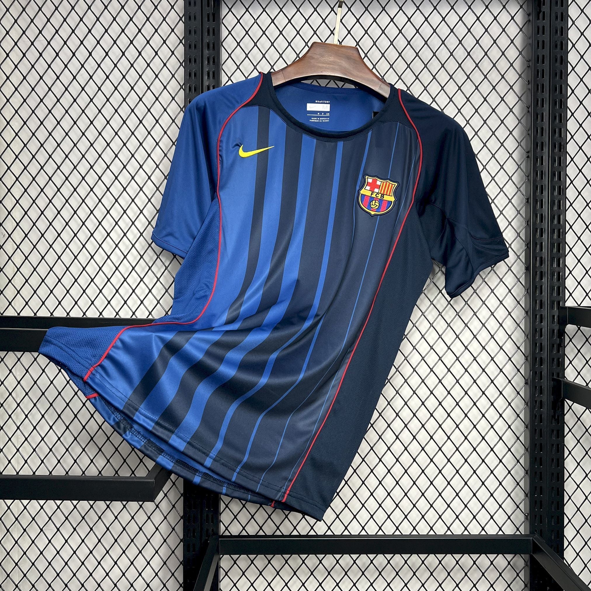 Barcelona 2004/06 Away - Retro