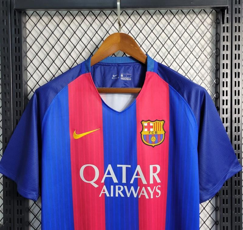 Barcelona 2016/17 Home - Retro