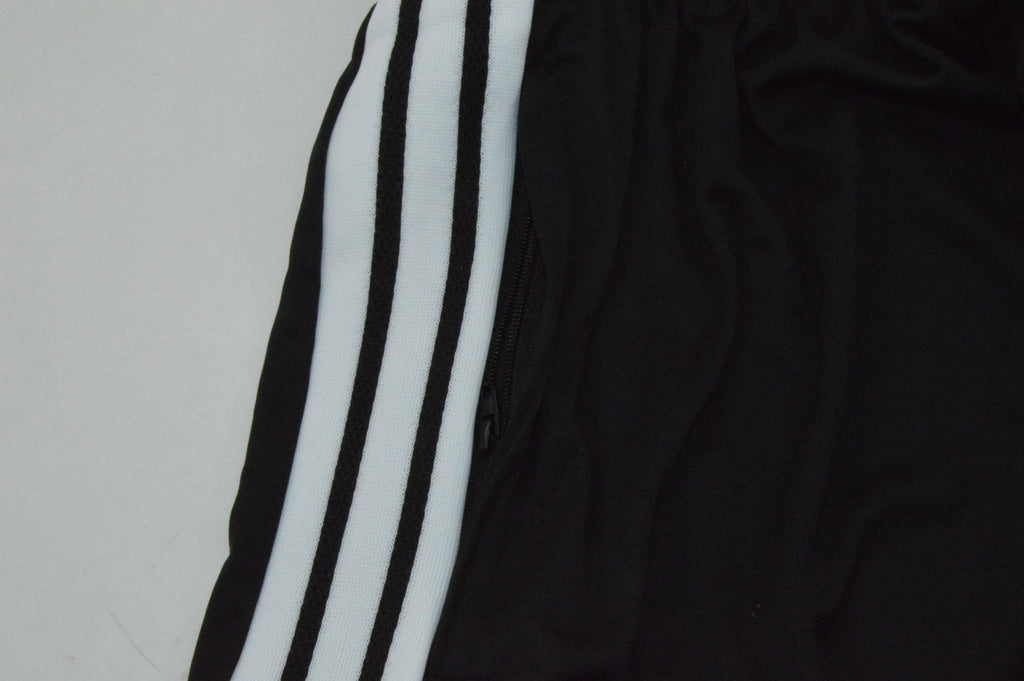 Liverpool FC 2026/27 Black Training Shorts