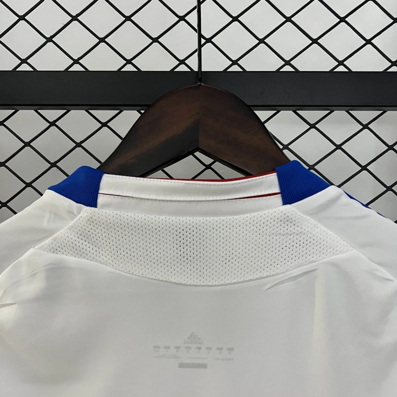 Lyon 2010/11 Home - Retro