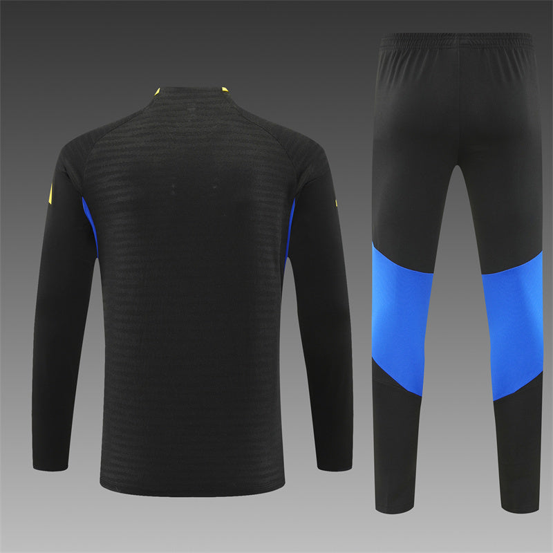 Manchester United 2025/26 Black ¼ Zip Training Set | Adult + Kids Sizes