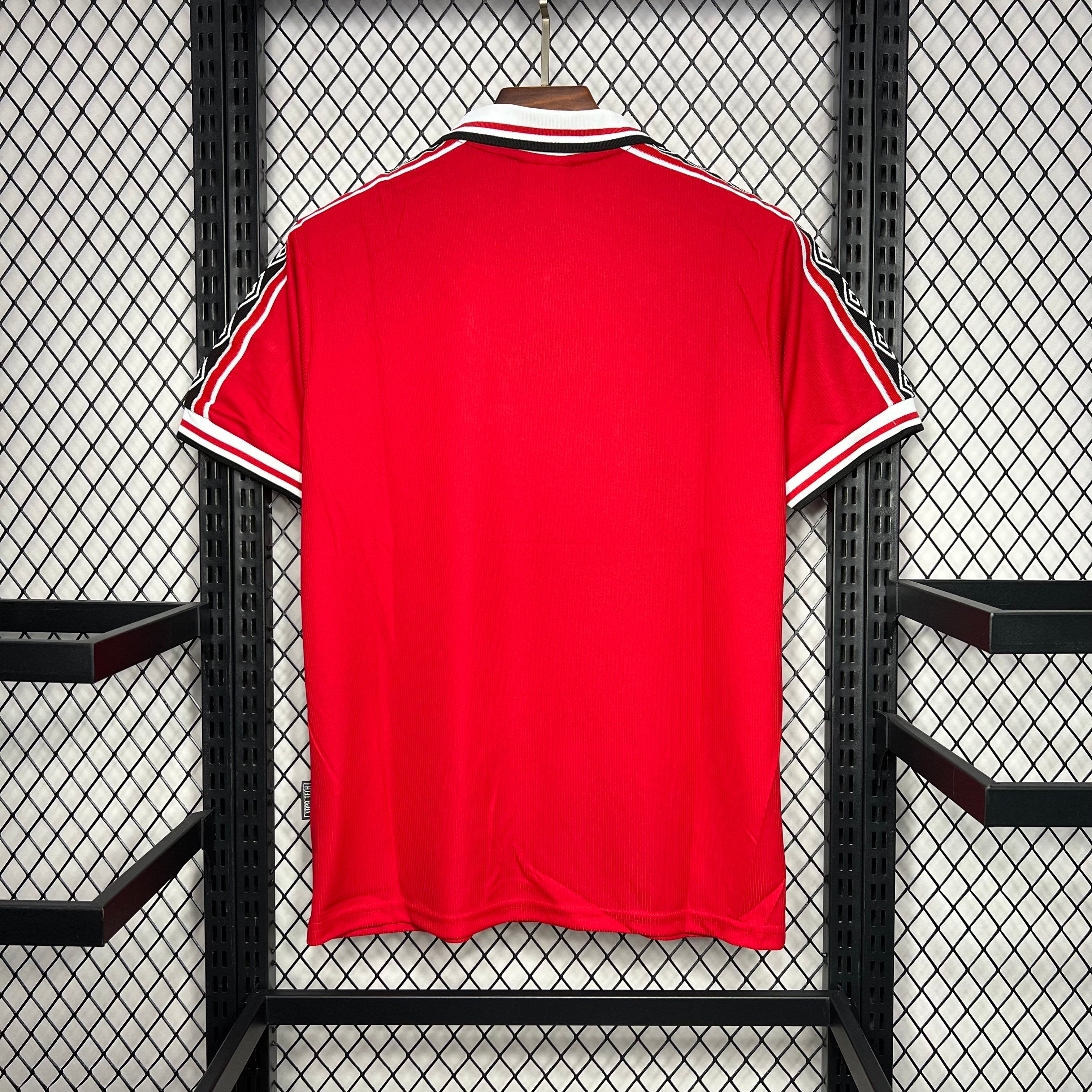 Manchester United 1998/00 Home - Retro
