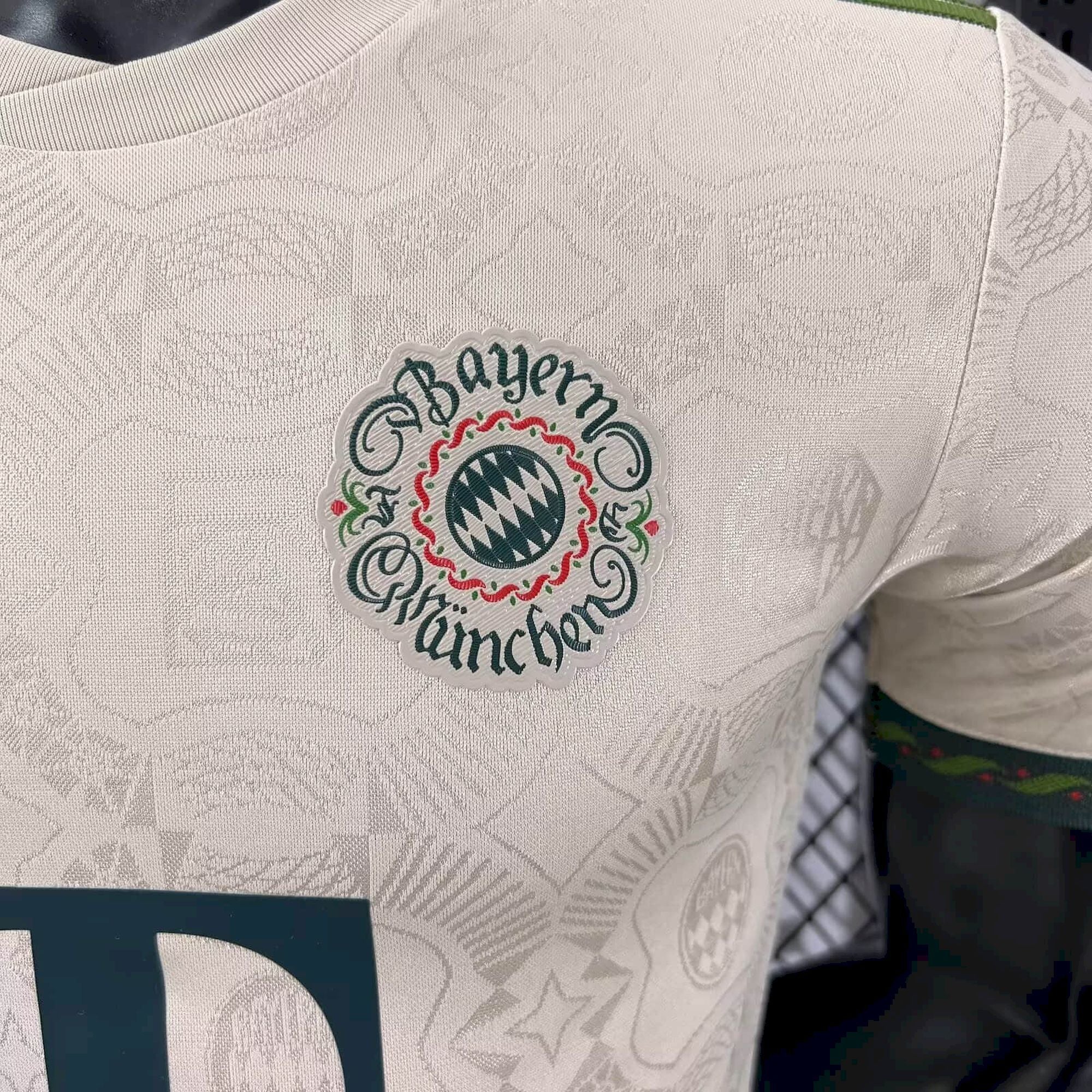 Bayern Munich 2025/26 Oktoberfest  - Player Version