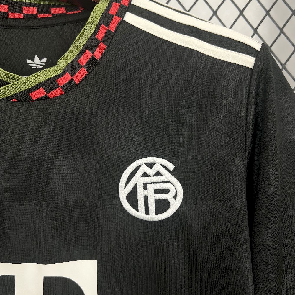 Bayern Munich 2025/26 Third - Fan Version
