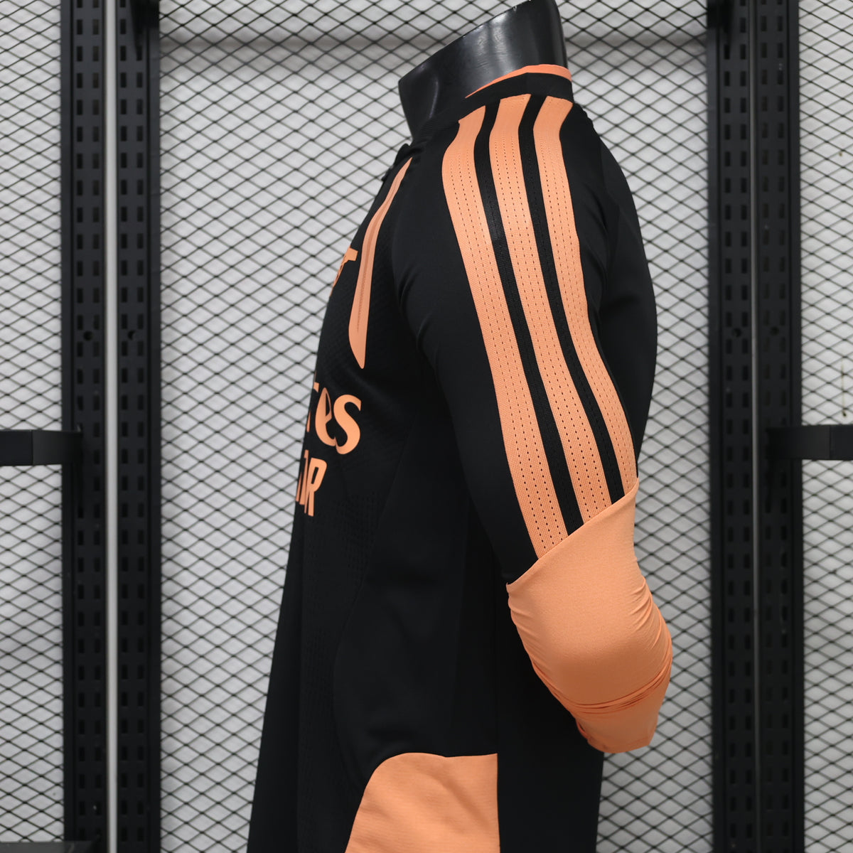 Arsenal 2026/27 Black ¼  Zip Player Version Training Top
