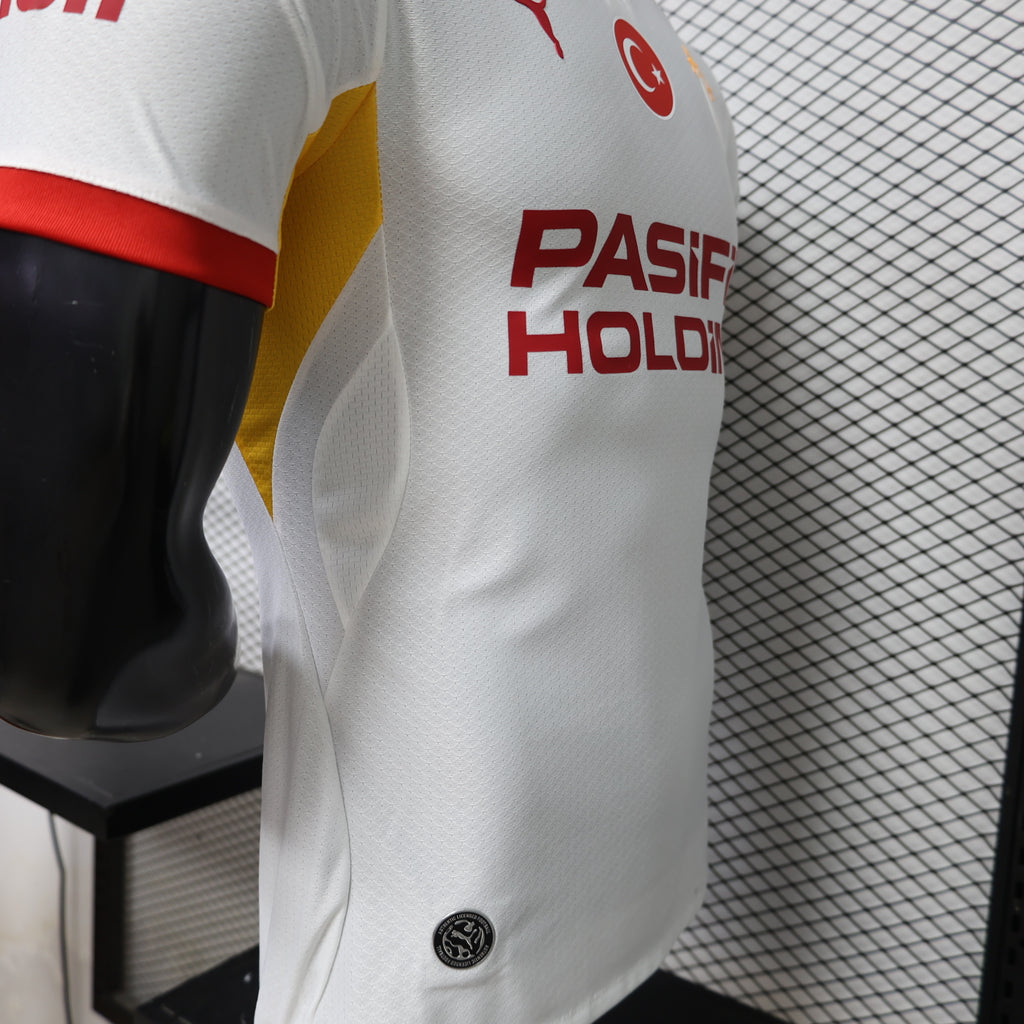 Galatasaray 2026/27 Away - Player Version