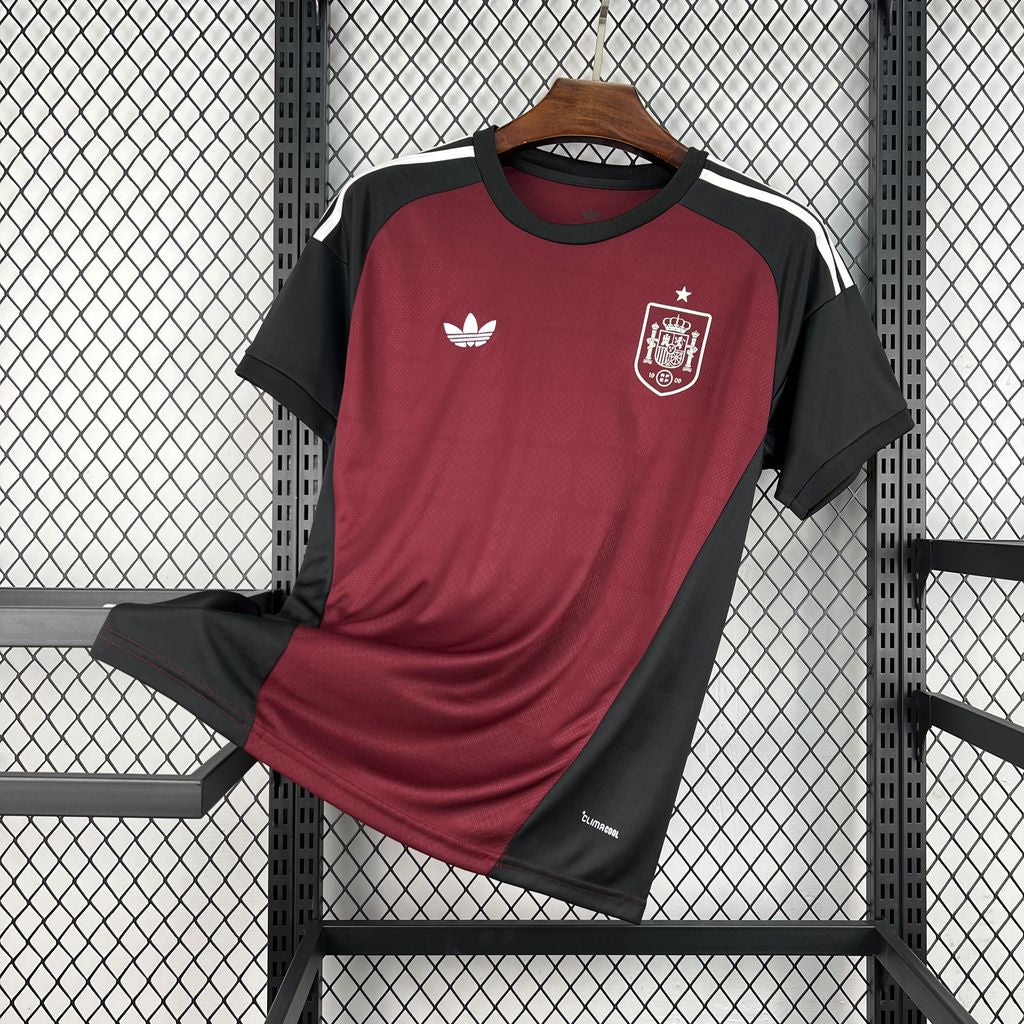 Spain 2026 Goalkeeper Claret - Fan Version