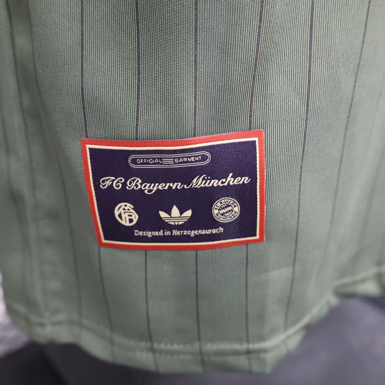 Bayern Munich 2026 Terrace Icons Dark Green Casual