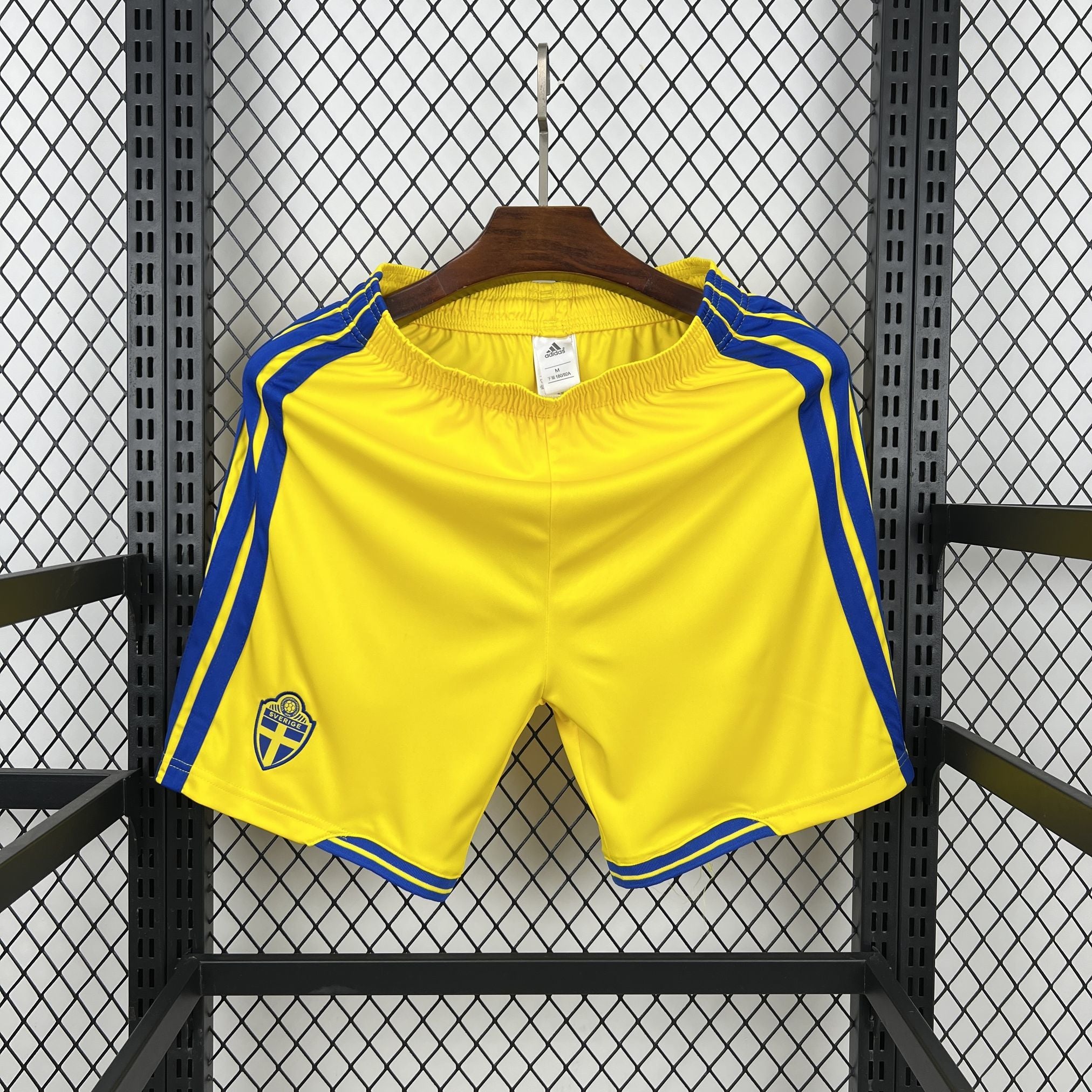 Sweden 2026 Away - Fan Shorts