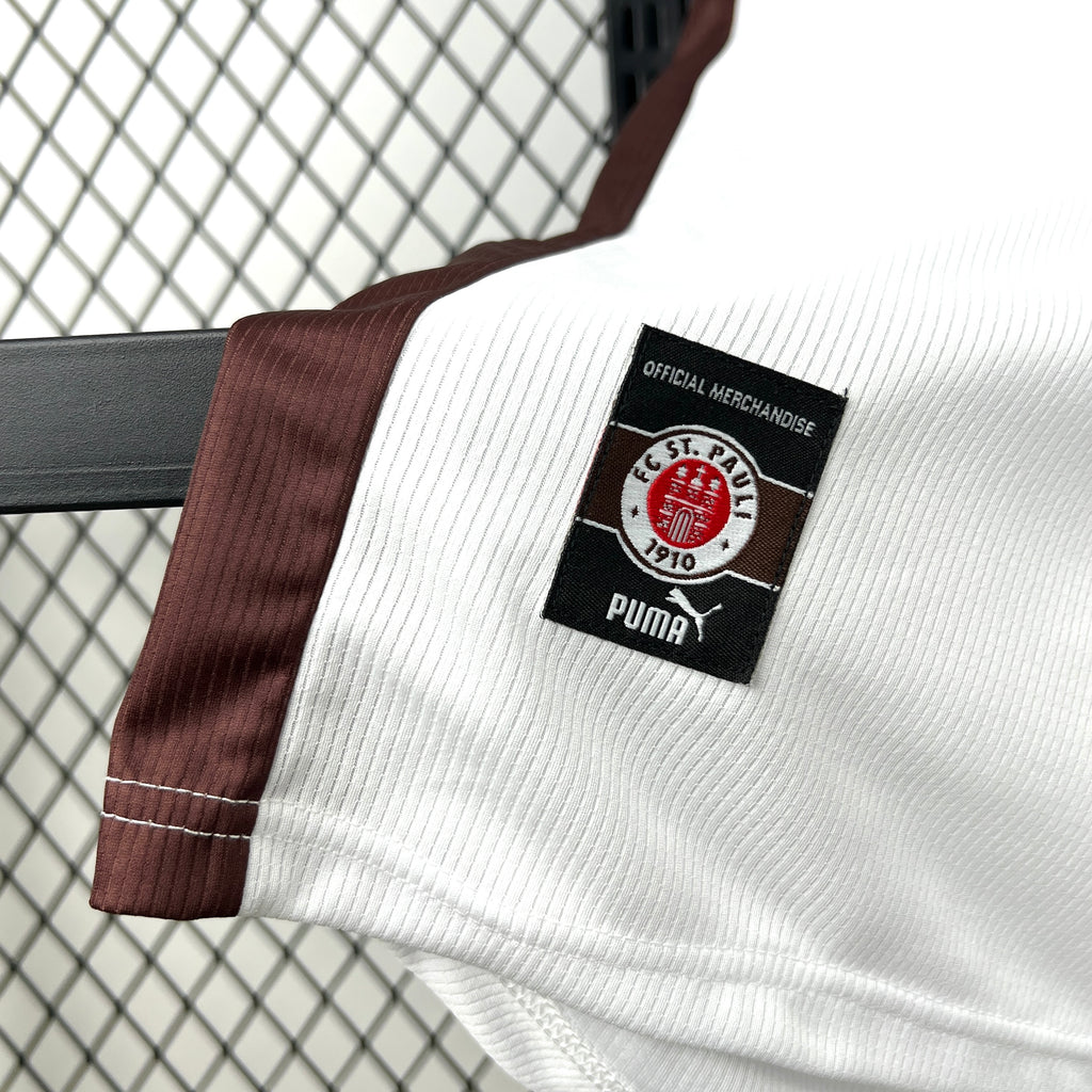 St. Pauli 1999/00 Home - Retro