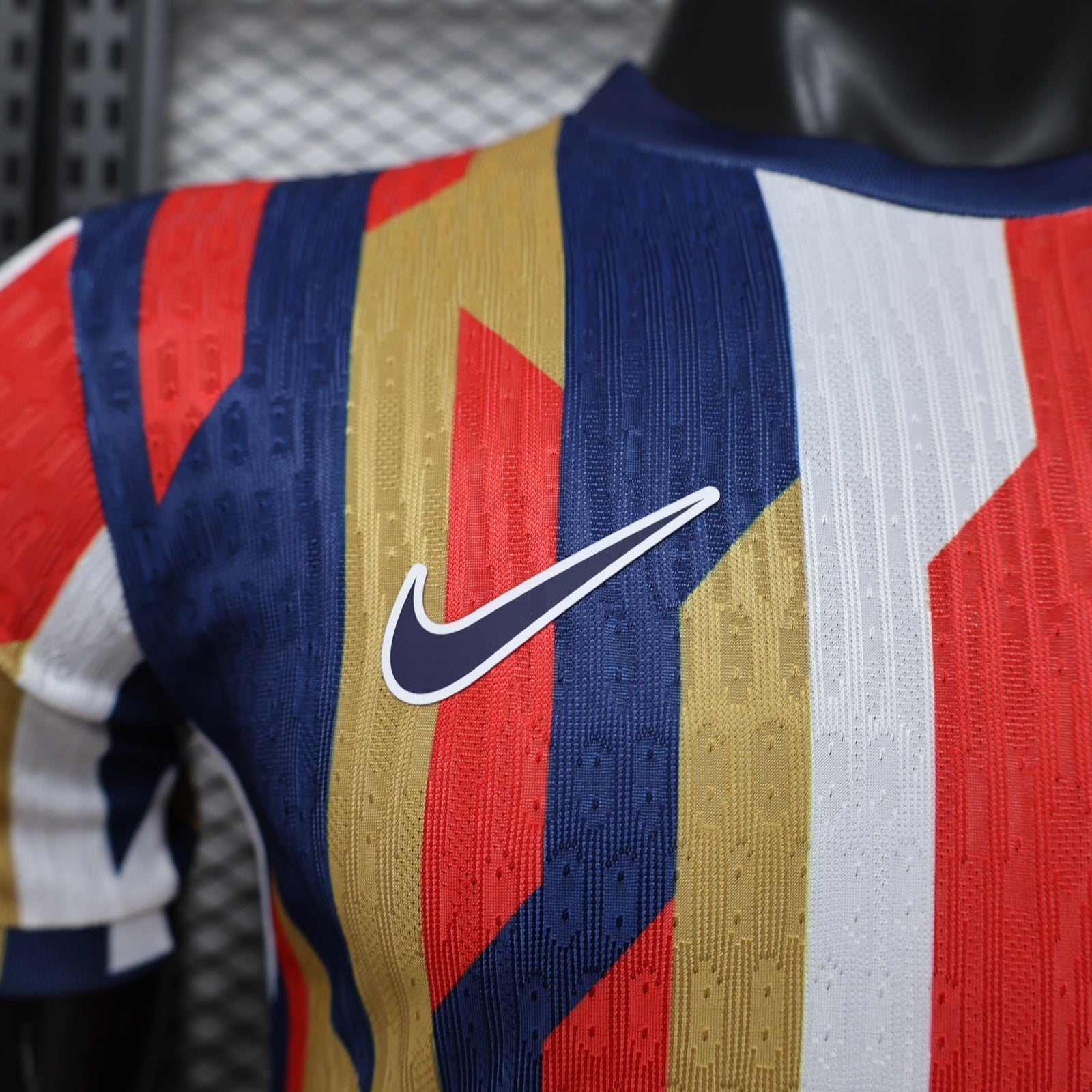 Chivas de Guadalajara 2026/27 Training Top - Player Version