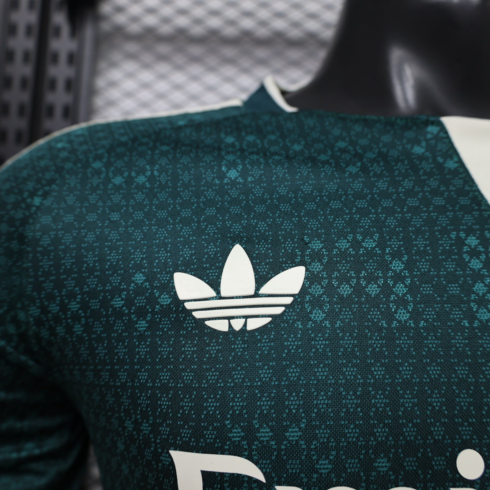 Real Madrid 2026/27 Away Long Sleeve - Player Version