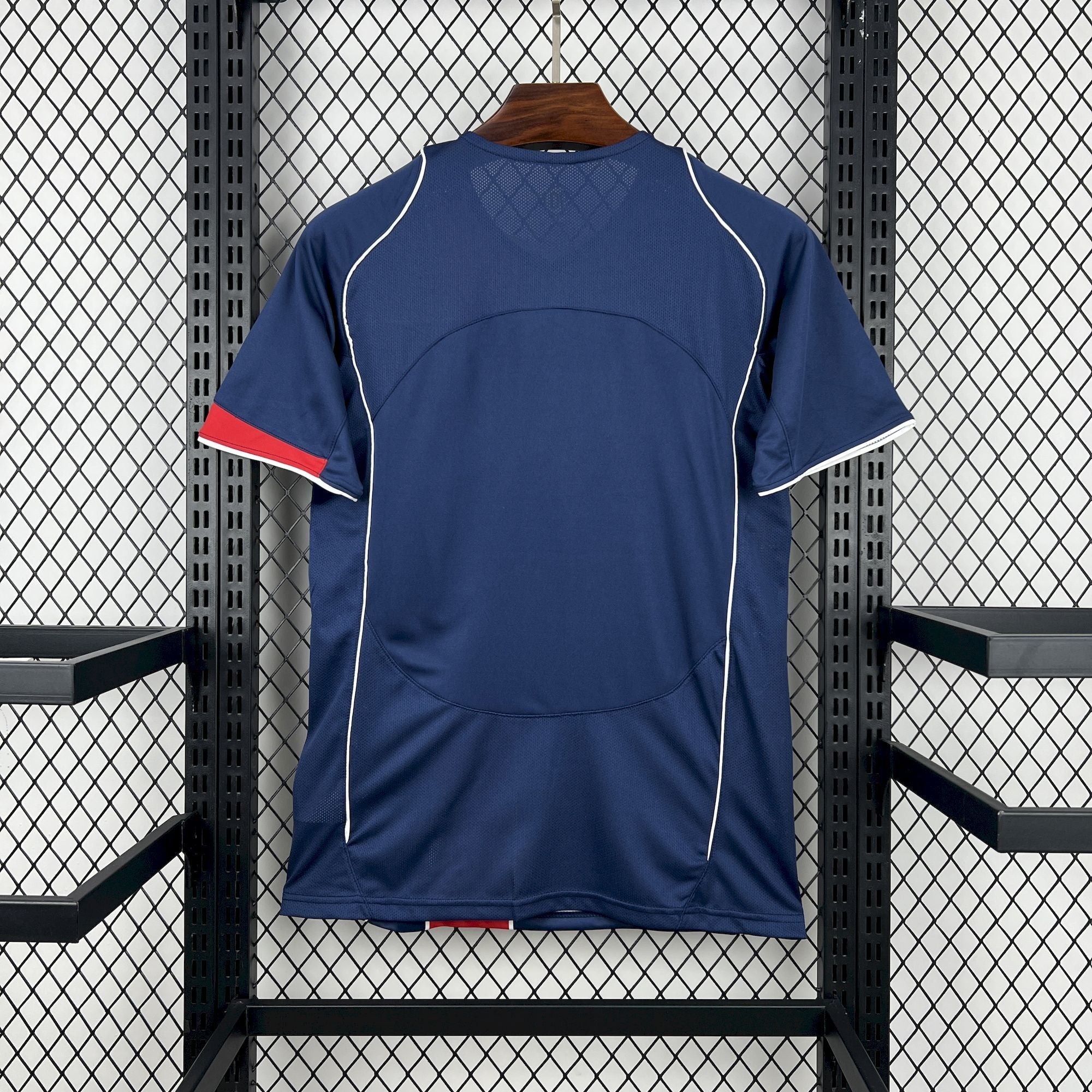 Paris Saint-Germain 2004/2005 Home - Retro