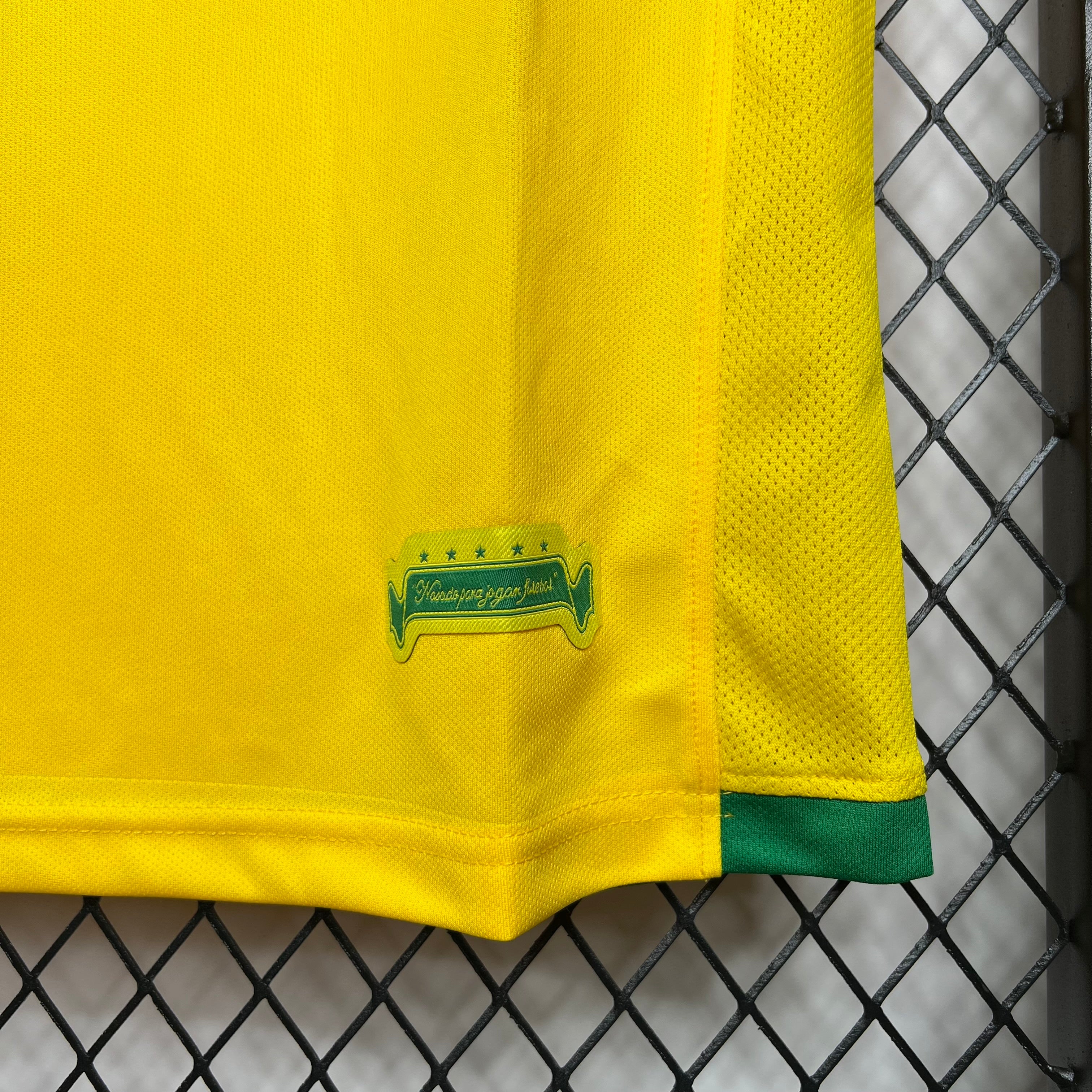 Brazil 2006 Home - Retro