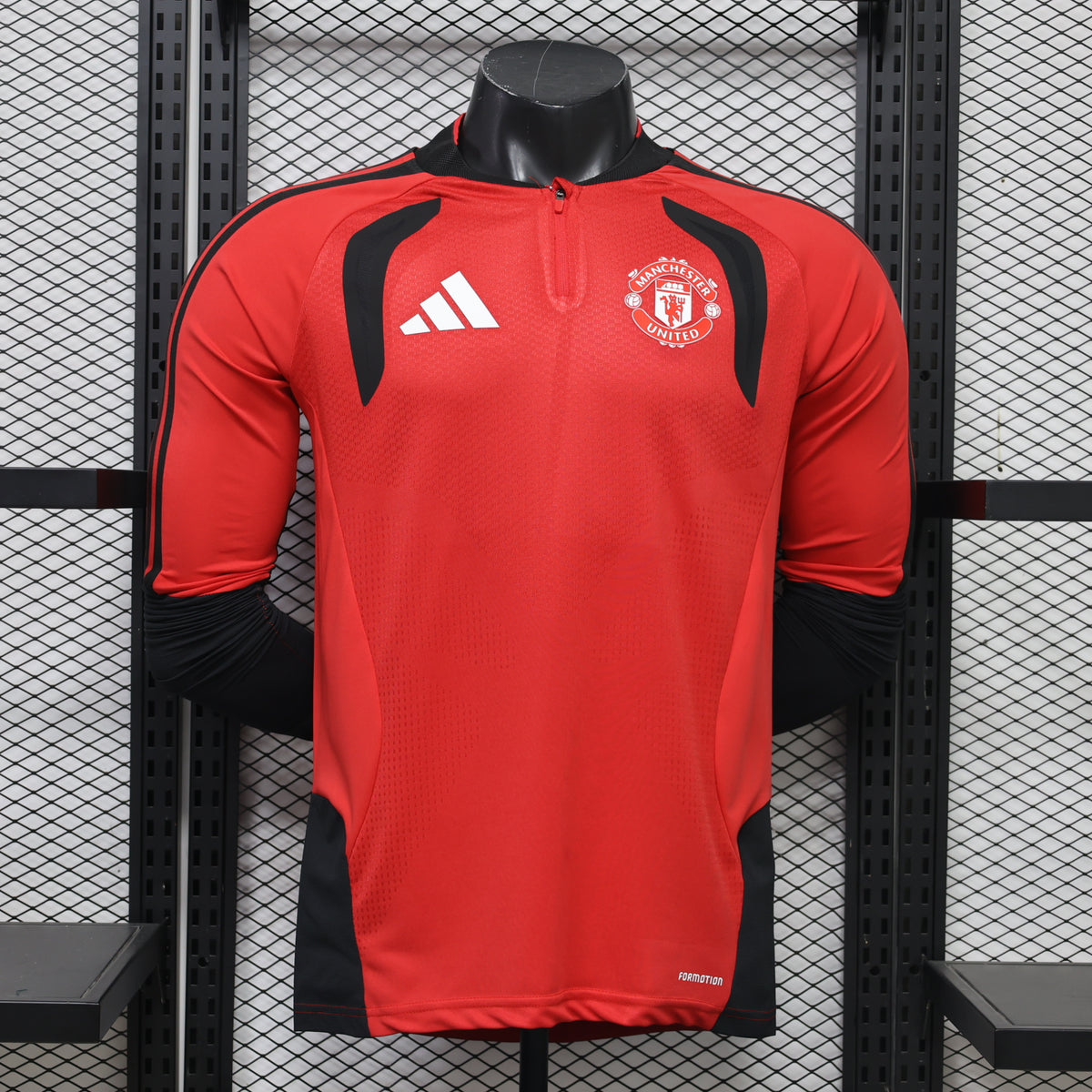 Manchester United 2026/27 Red ¼  Zip Player Version Training Top