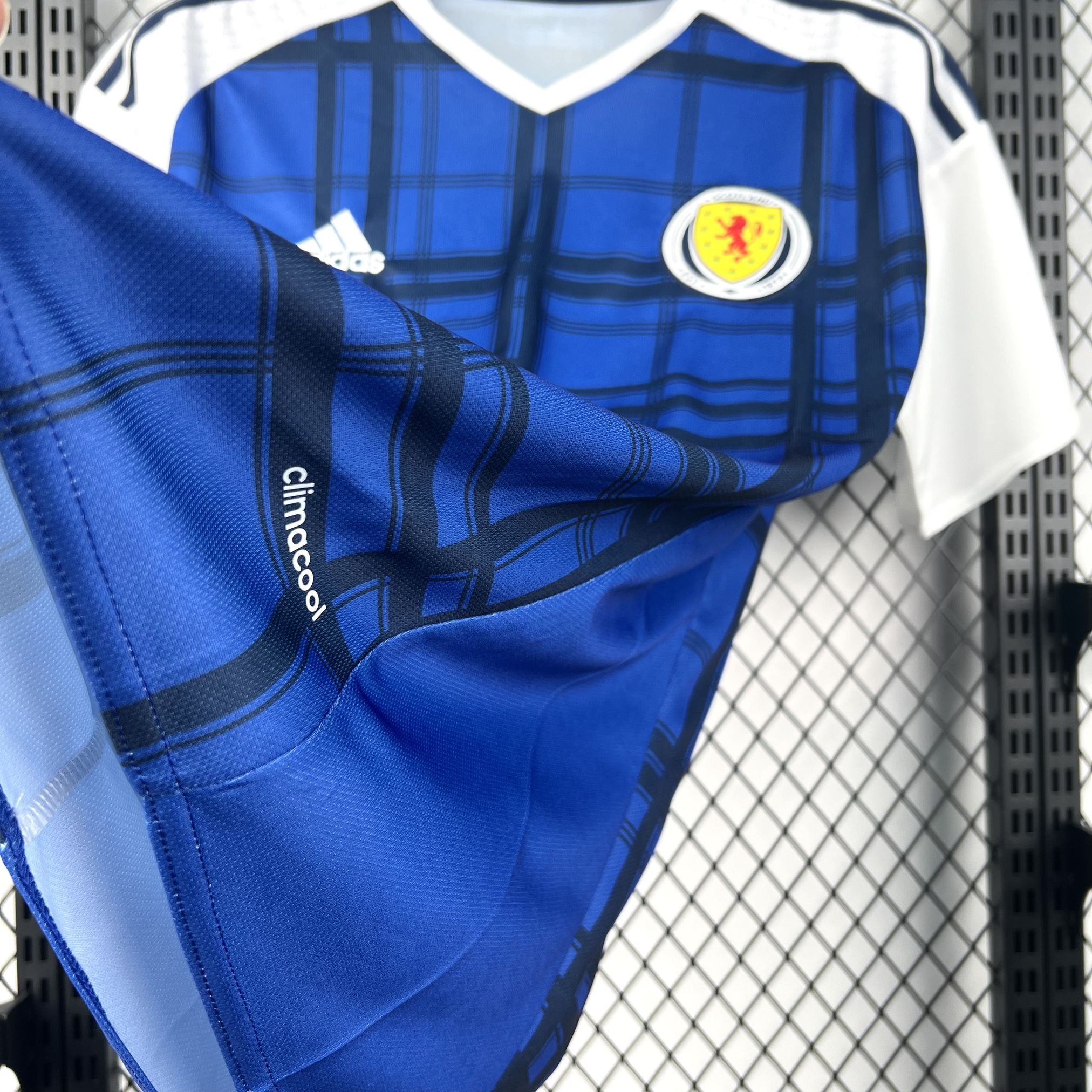 Scotland 2016 Home - Retro