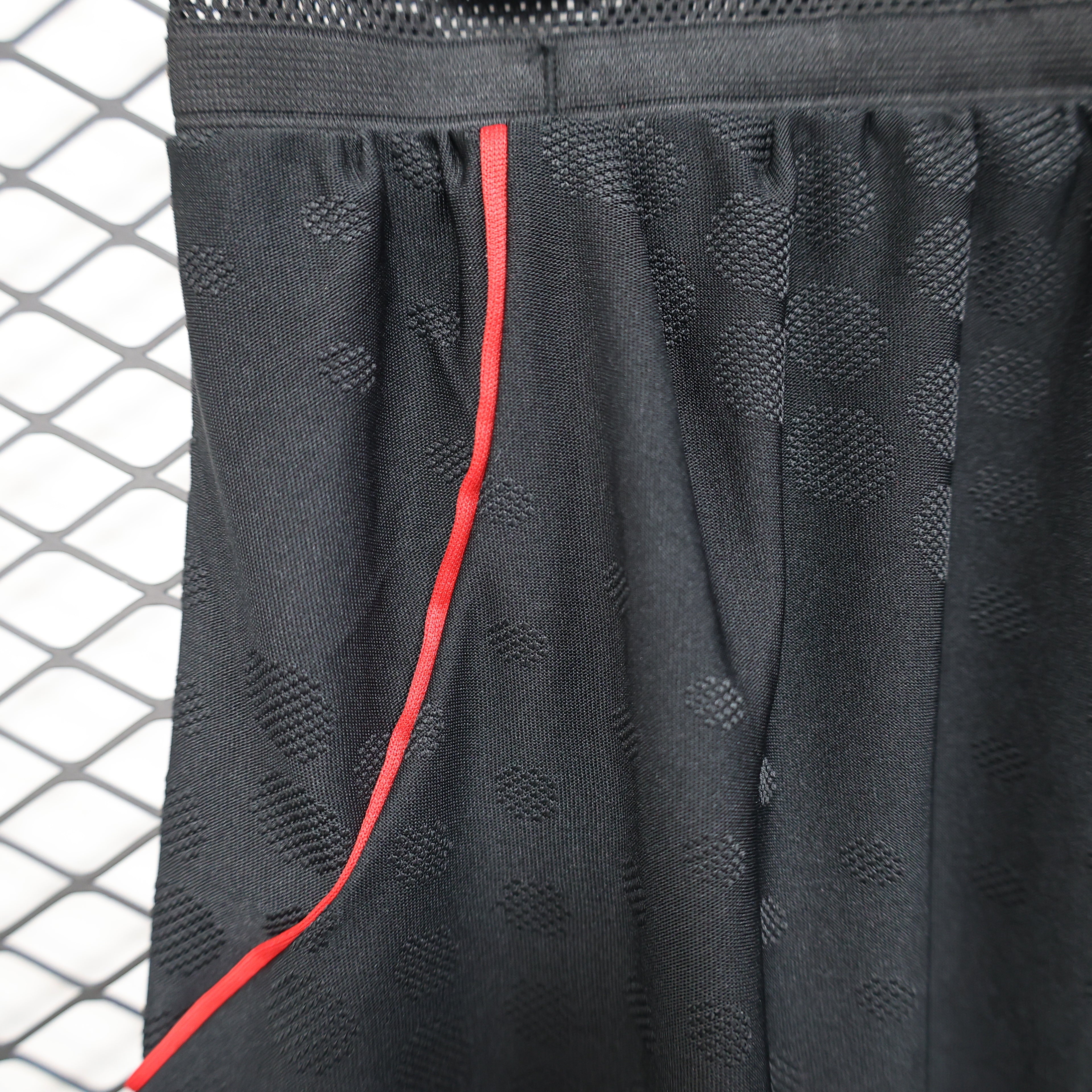 Liverpool FC 2025/26 Away - Player Shorts