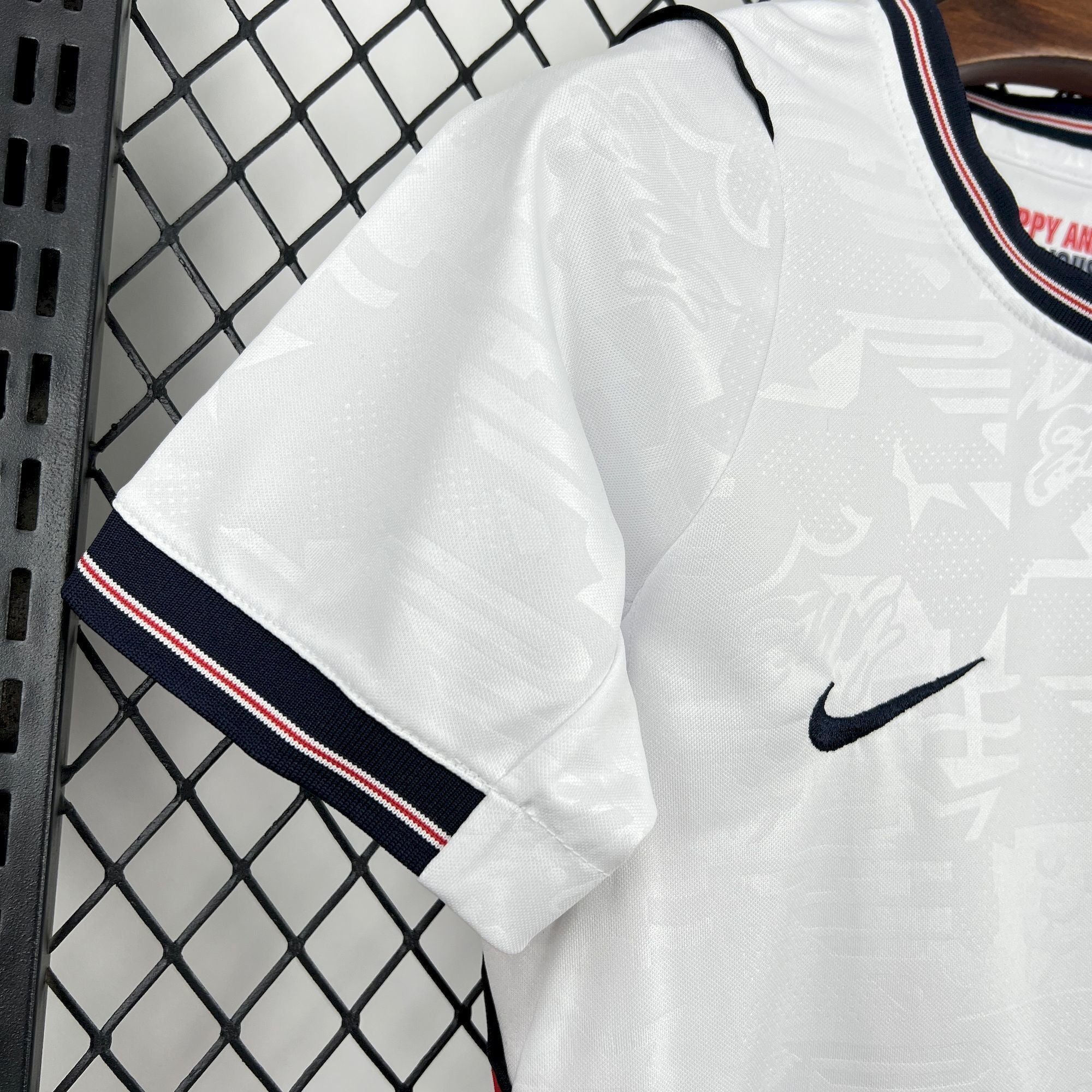 England 2026 Home - Kid Kit
