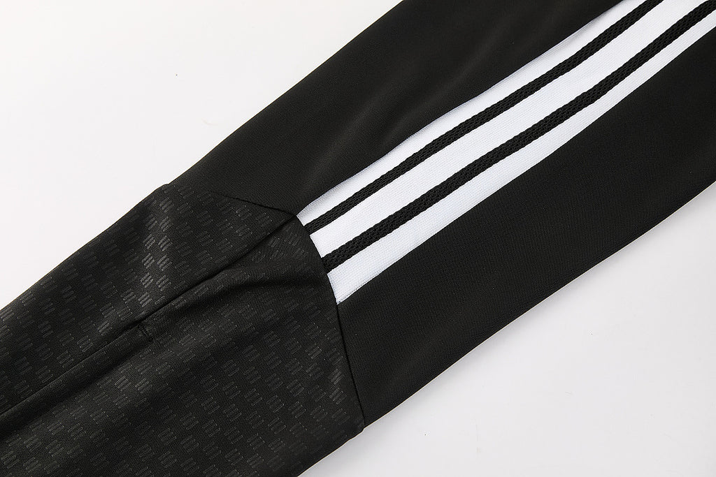 Celtic 2026/27 Black ¼  Zip Training Set