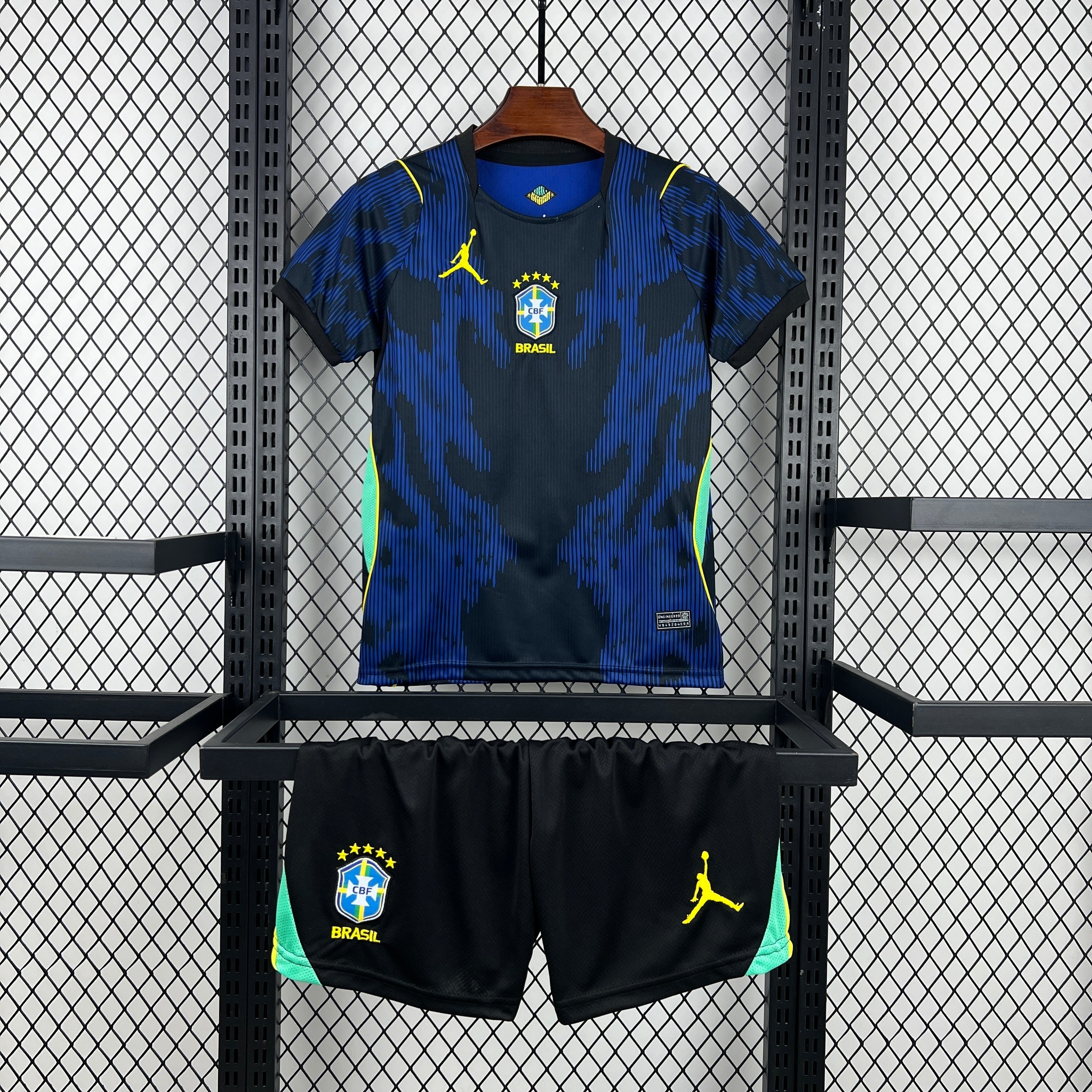 Brazil 2026 Away - Kid Kit