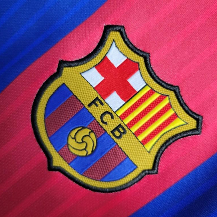 Barcelona 2016/17 Home - Retro