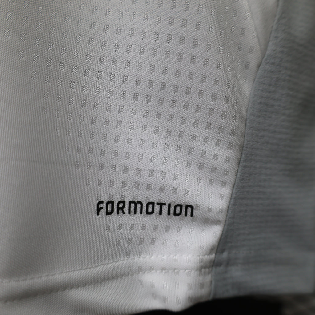 Real Madrid 2026/27 White/Black ¼  Zip Player Version Training Top