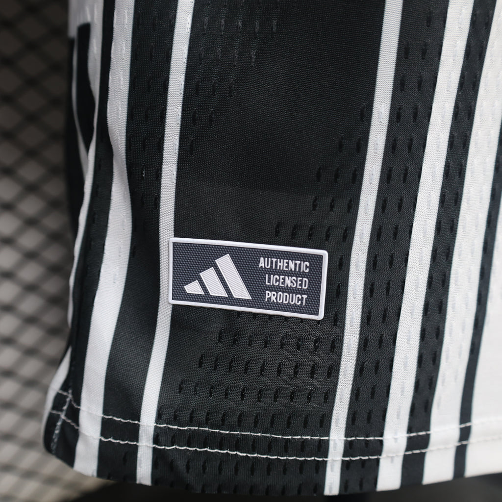 Newcastle United 2026/27 Home Long Sleeve - Player Version