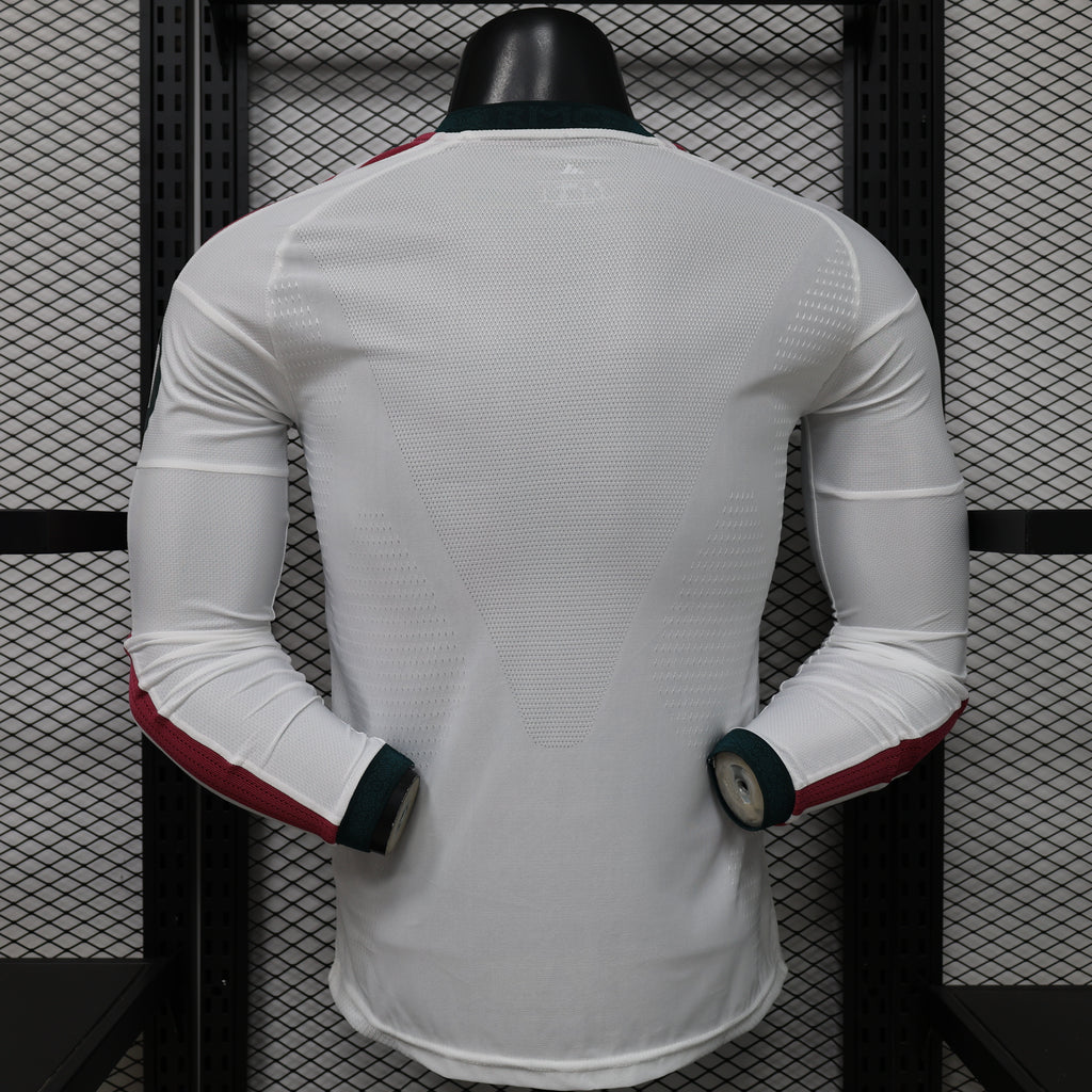 Real Madrid 2026/27 Home Long Sleeve - Player Version