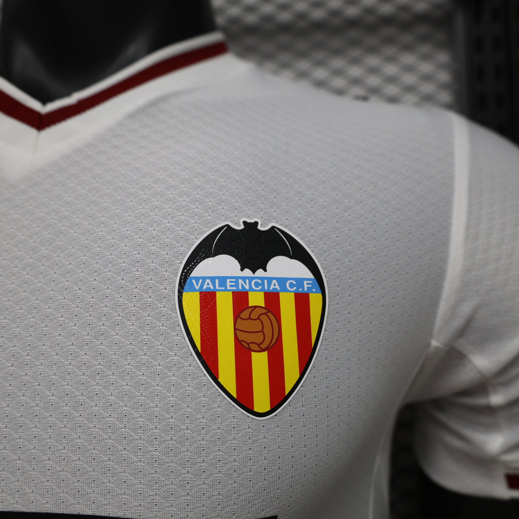 Valencia 2026/27 Home - Player Version