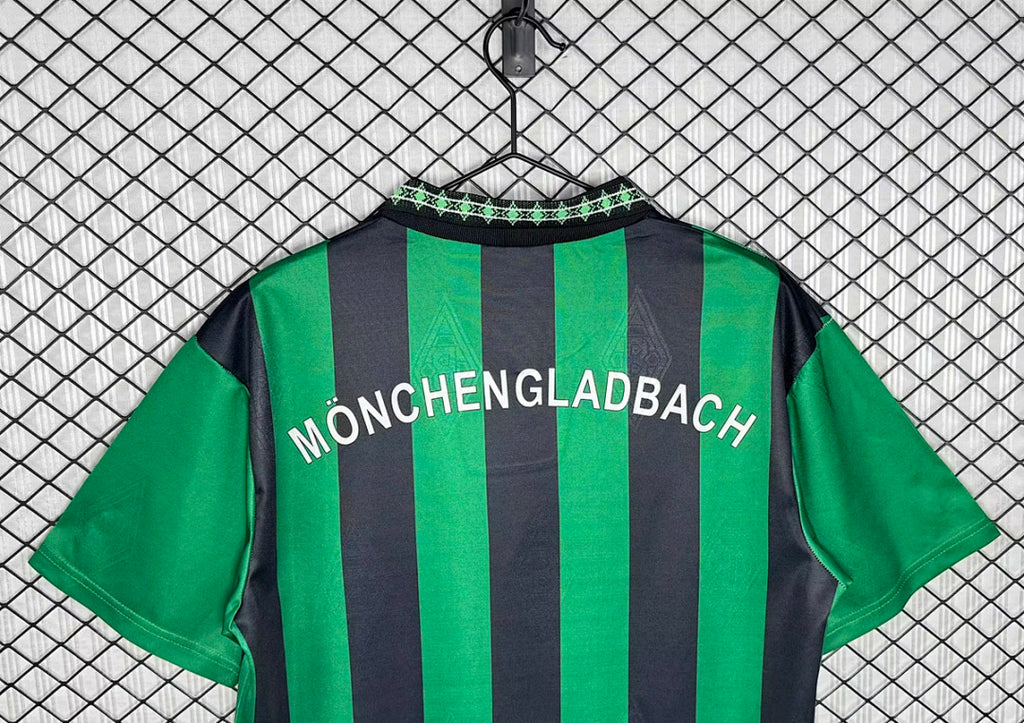 Borussia Monchengladbach 1995/96 Away - Retro