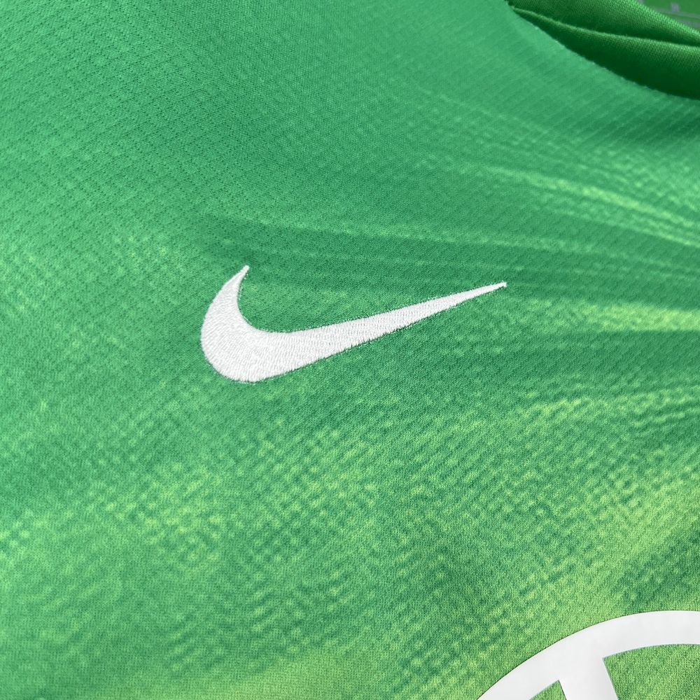 VfL Wolfsburg 2025/26 Home - Fan Version