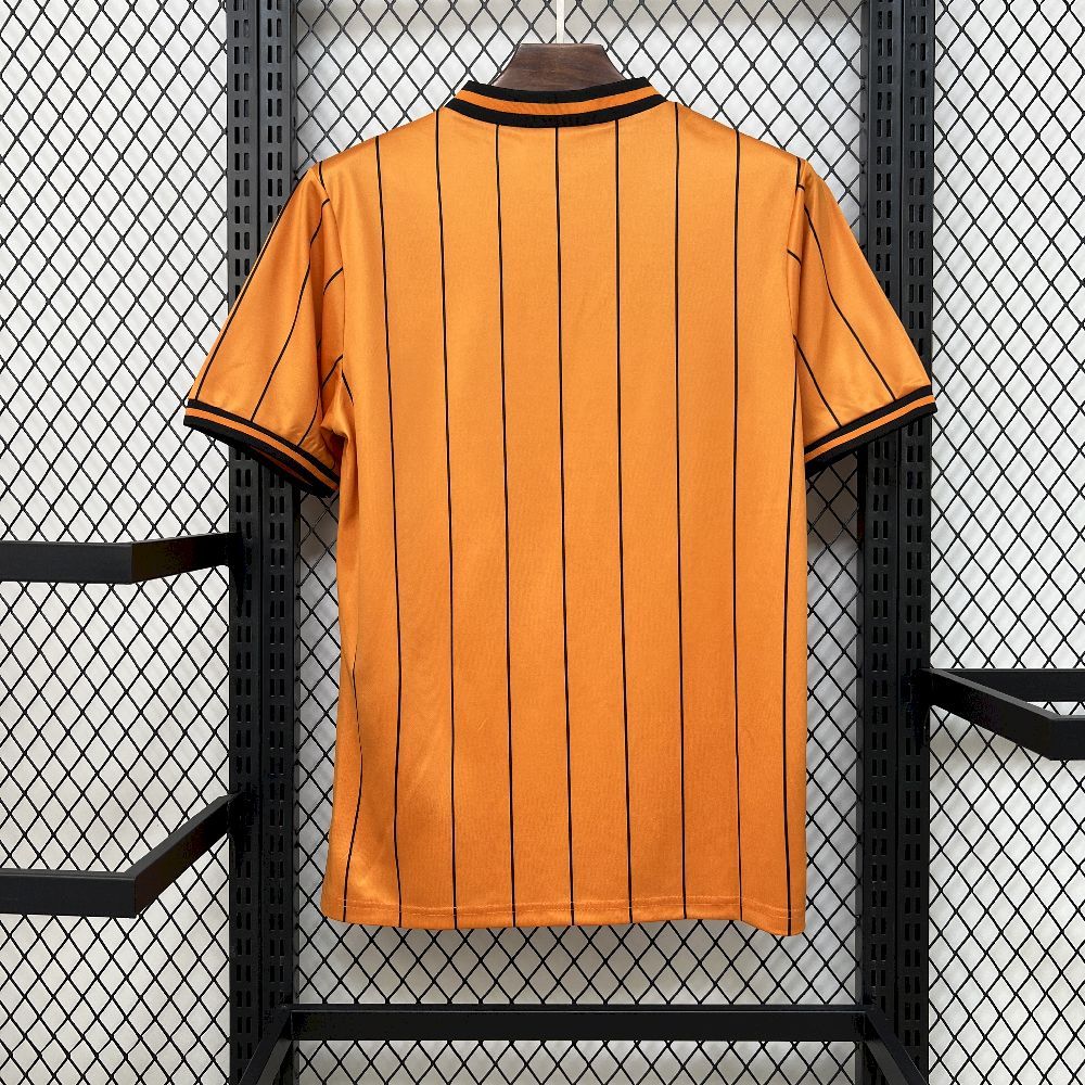 Wolverhampton 1985/86  Home - Retro
